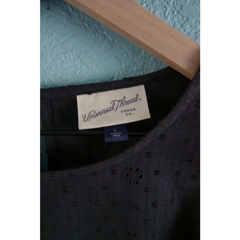 Universal Thread | Ruffle Eyelet Blouse - Picture 6 of 9